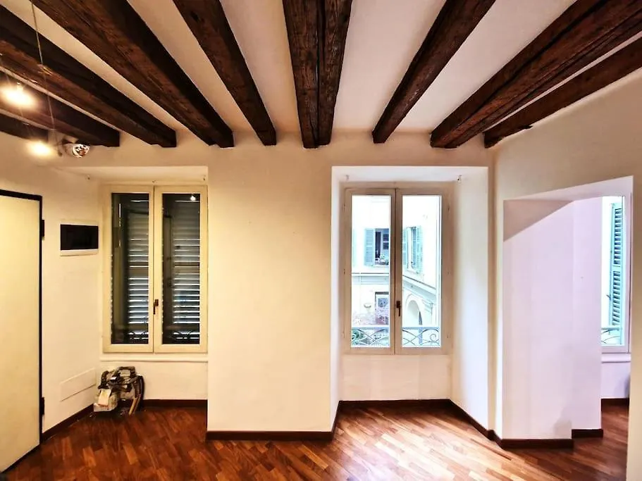 Magnifico Appartamento Ristrutturato Milano Italien