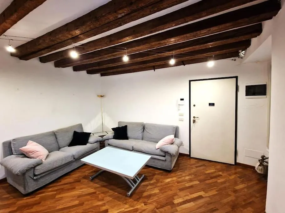 Magnifico Appartamento Ristrutturato Milan