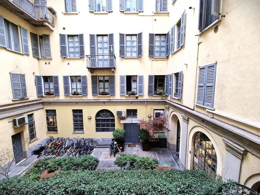 Magnifico Appartamento Ristrutturato Milan Apartment